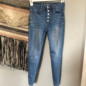 American Eagle high waisted button up jeans 6short